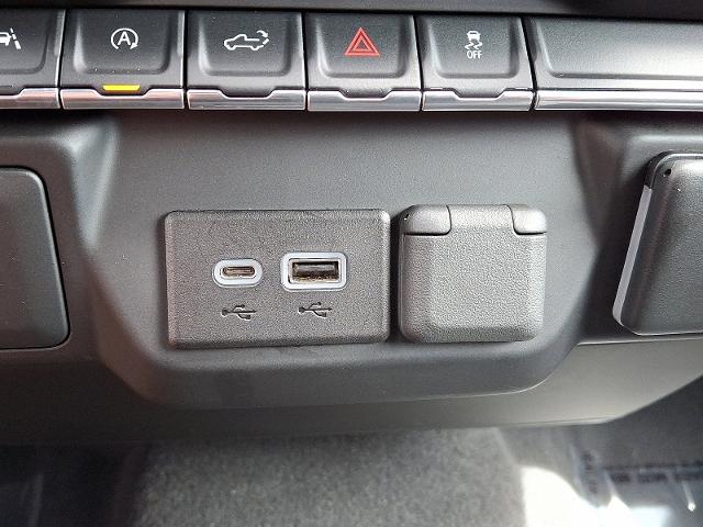 2023 Chevrolet Silverado 1500 Vehicle Photo in HARRISBURG, PA 17111-1033