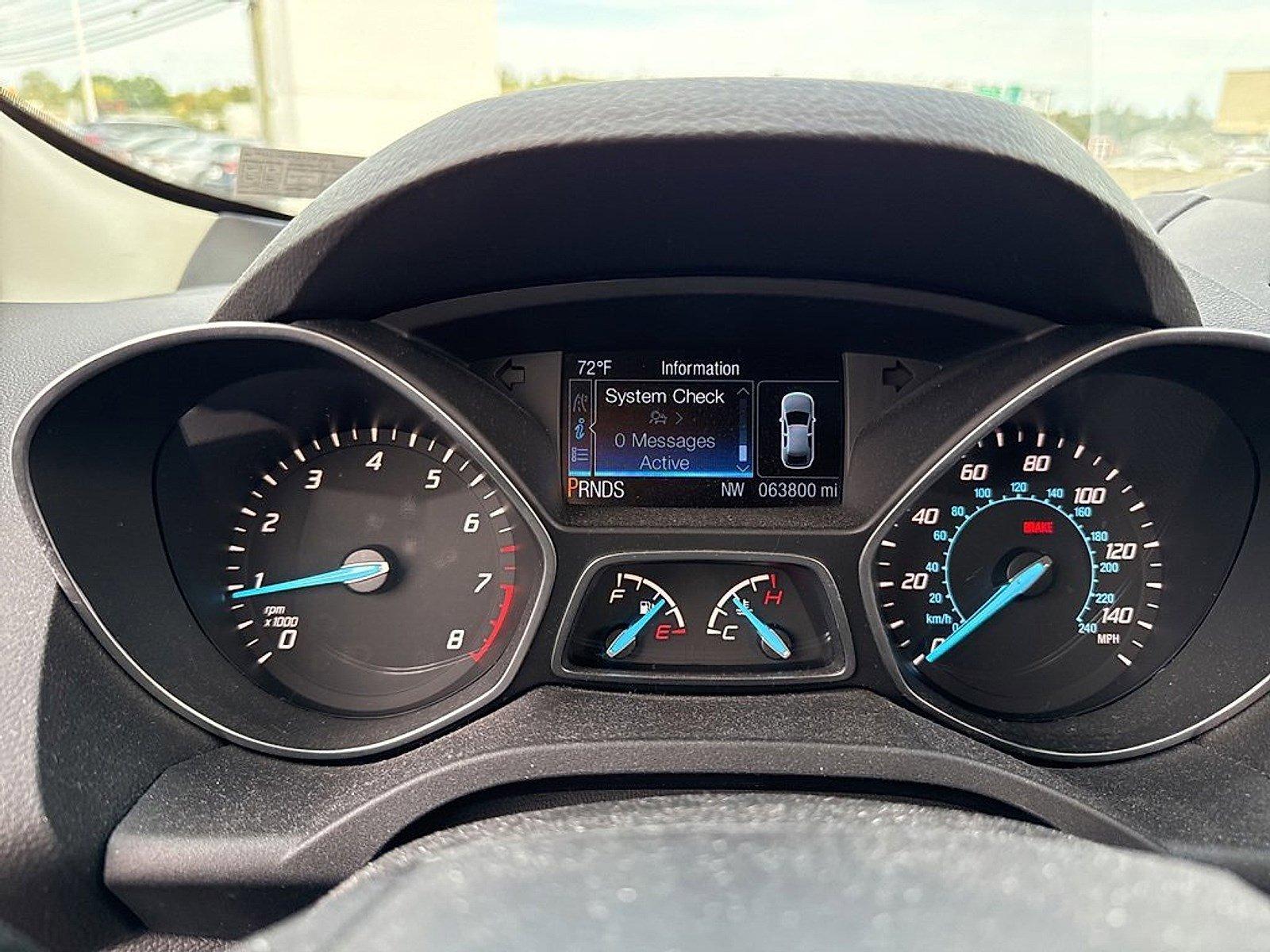 2015 Ford Escape Vehicle Photo in Harrisburg, PA 17111