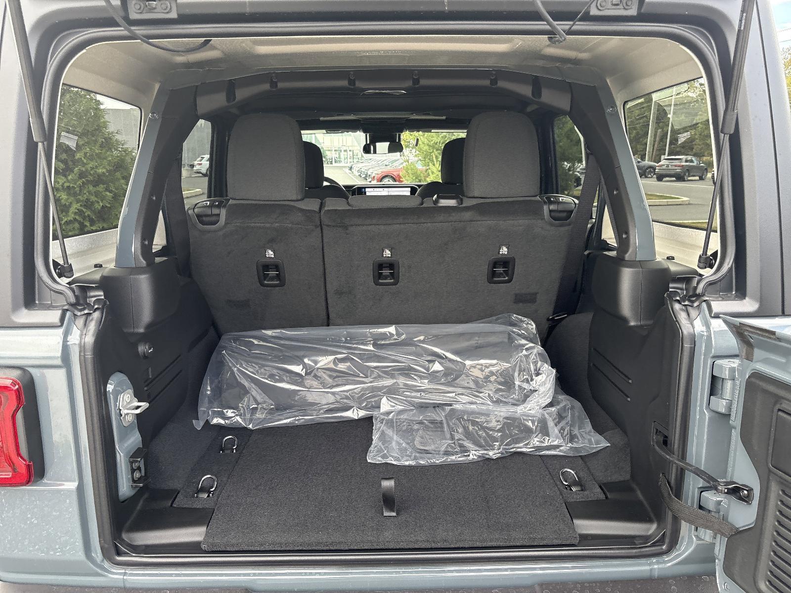 2025 Jeep Wrangler Vehicle Photo in Mechanicsburg, PA 17050-1707