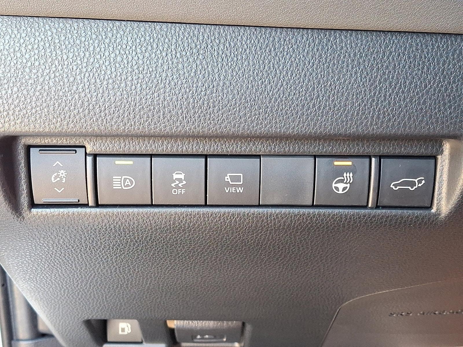 2023 Toyota Venza Vehicle Photo in BETHLEHEM, PA 18017-9401