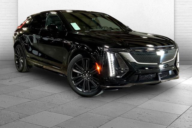 2026 Cadillac LYRIQ Vehicle Photo in KANSAS CITY, MO 64114-4545