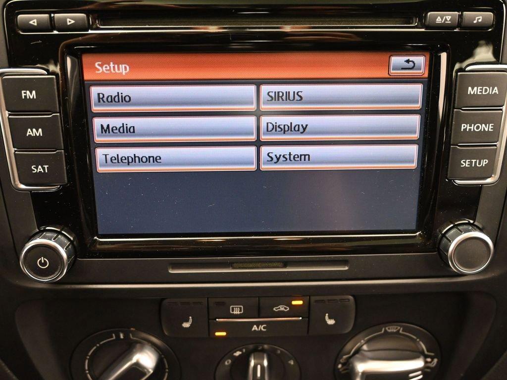 2014 Volkswagen Jetta Sedan Vehicle Photo in Marion, IA 52302