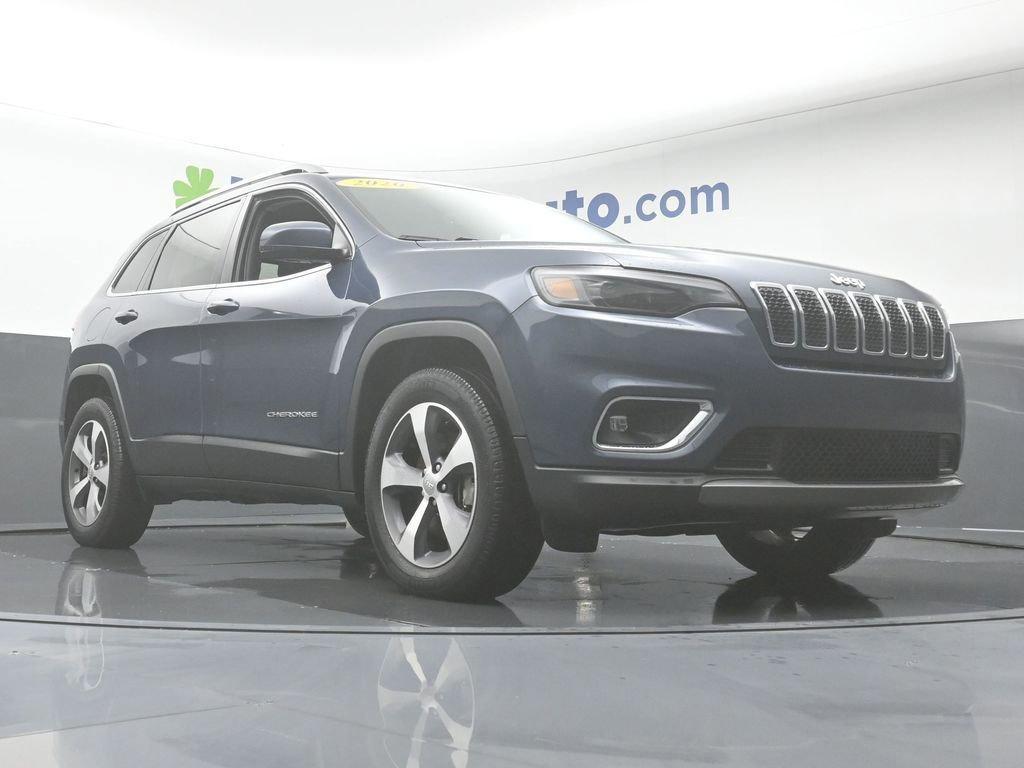 2020 Jeep Cherokee Vehicle Photo in Cedar Rapids, IA 52402