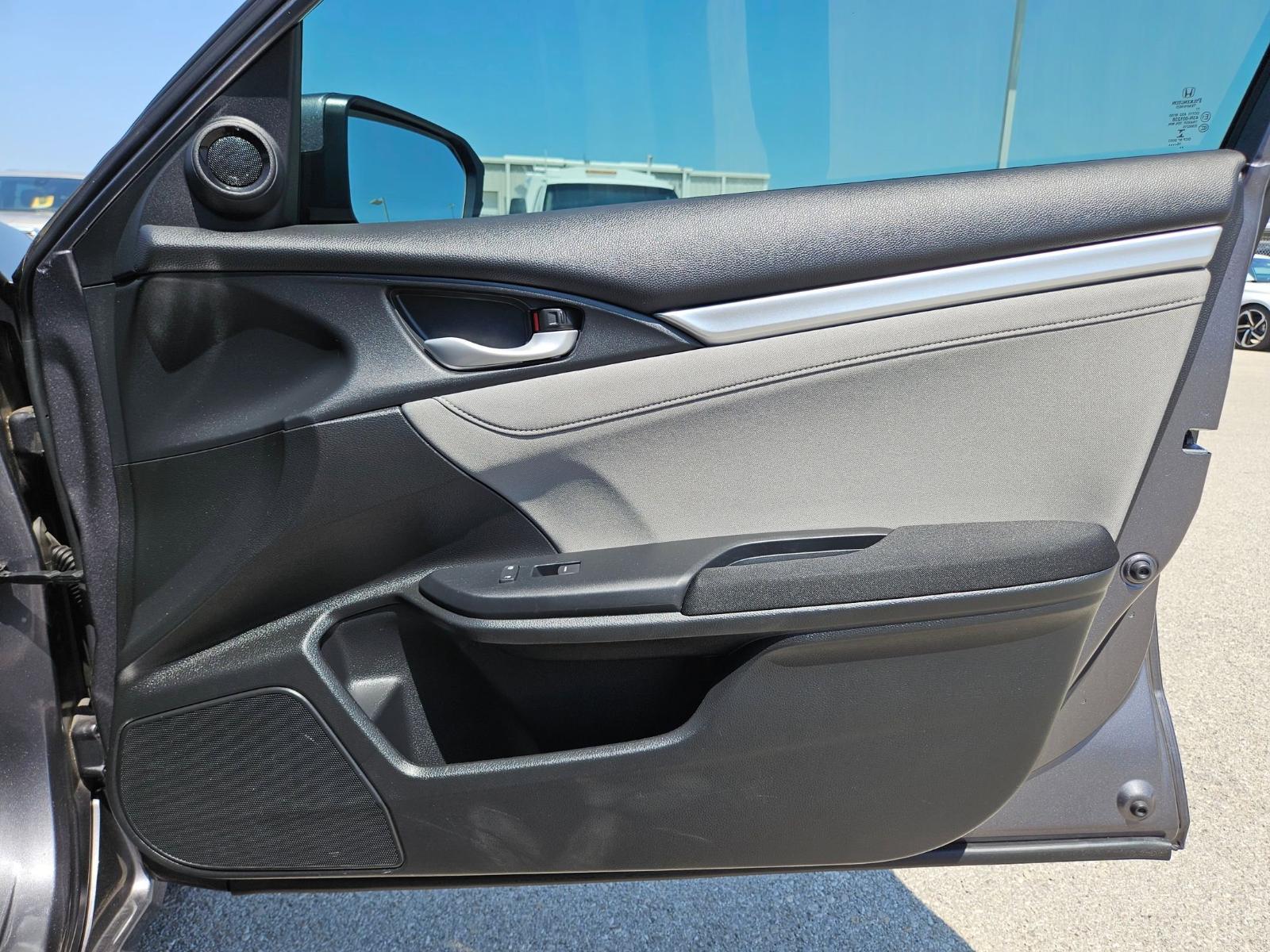 2017 Honda Civic Sedan Vehicle Photo in Seguin, TX 78155