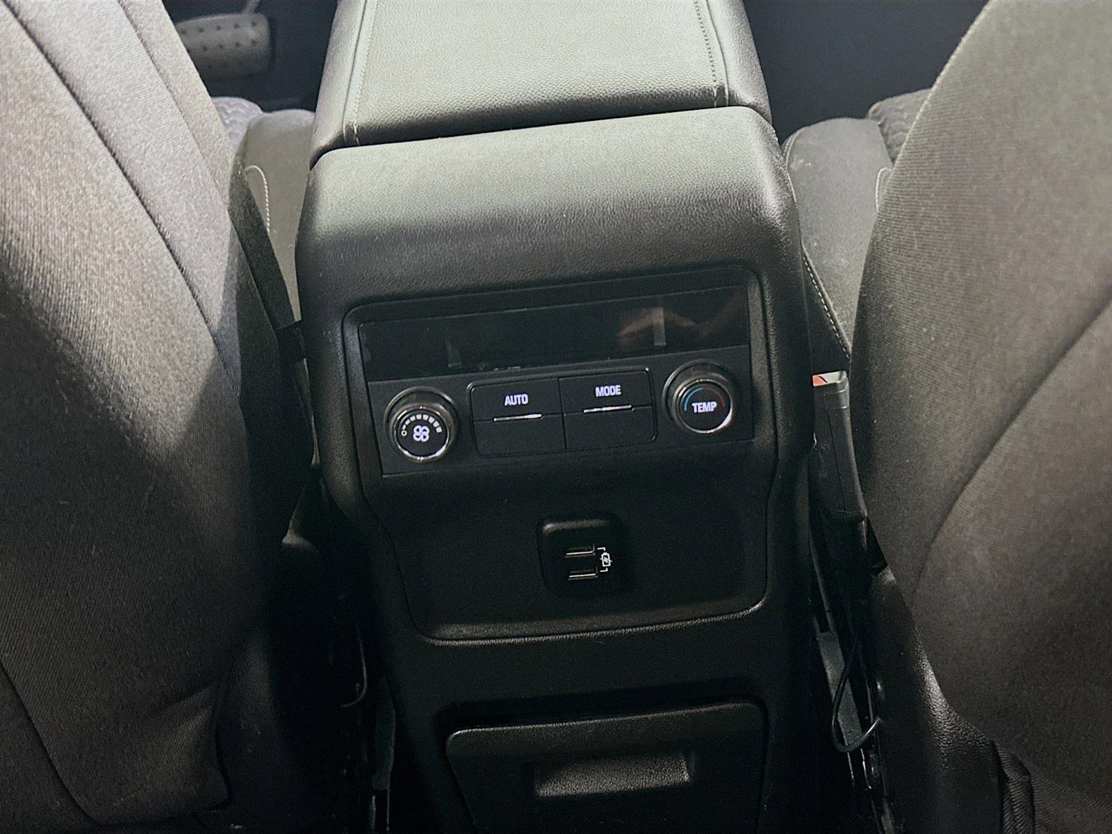 2017 GMC Acadia Vehicle Photo in Langhorne, PA 19047