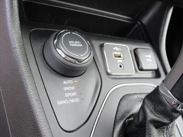 2021 Jeep Cherokee Vehicle Photo in LEESBURG, FL 34788-4022