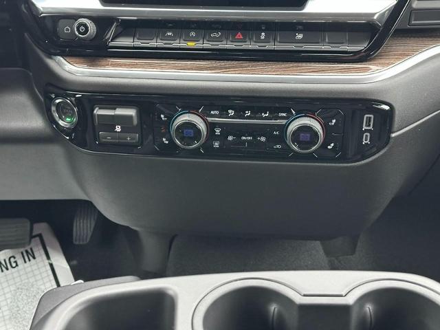 2026 Chevrolet Silverado 1500 Vehicle Photo in COLUMBIA, MO 65203-3903