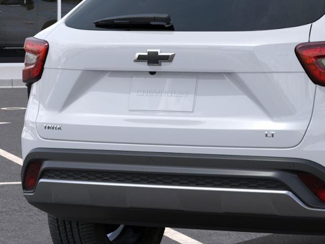 2025 Chevrolet Trax Vehicle Photo in TOPEKA, KS 66609-0000