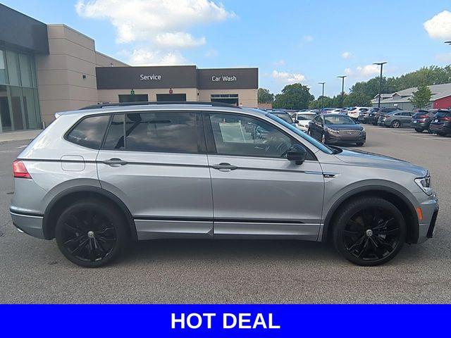 2021 Volkswagen Tiguan Vehicle Photo in Merrillville, IN 46410