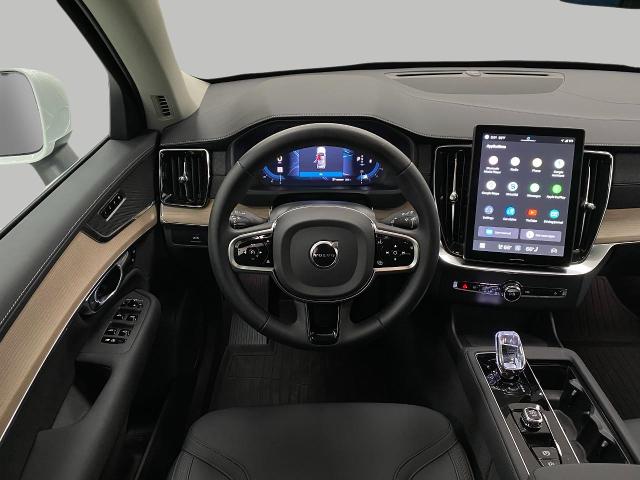 2025 Volvo XC90 Vehicle Photo in Appleton, WI 54913