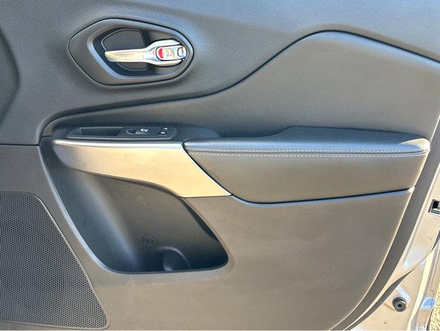 2020 Jeep Cherokee Vehicle Photo in Hinesville, GA 31313