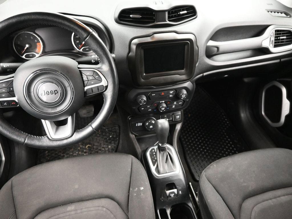 2021 Jeep Renegade Vehicle Photo in Cedar Rapids, IA 52402