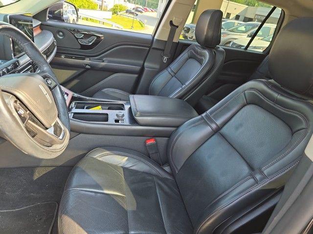 2020 Lincoln Aviator Vehicle Photo in Pleasant Hills, PA 15236