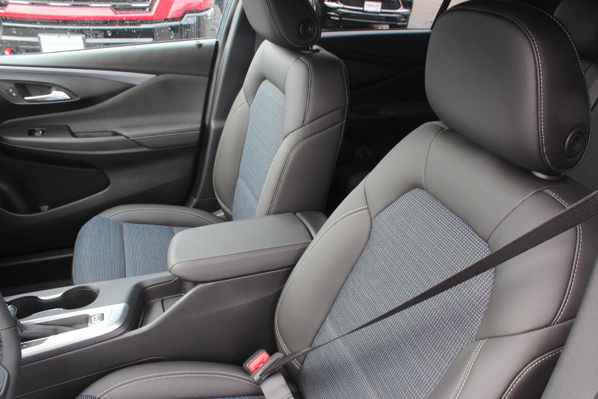 2026 Buick Envista Vehicle Photo in AURORA, CO 80012-4011