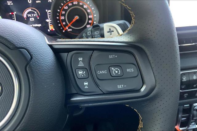 2024 Jeep Wrangler Vehicle Photo in KANSAS CITY, MO 64114-4545