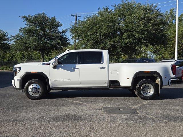 2024 GMC Sierra 3500HD Vehicle Photo in Decatur, TX 76234