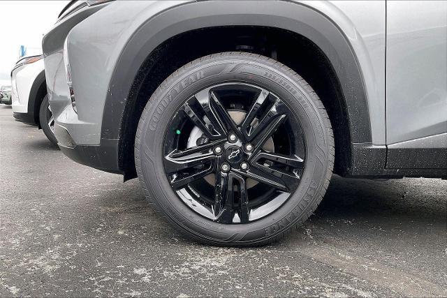 2025 Chevrolet Trax Vehicle Photo in INDEPENDENCE, MO 64055-1314