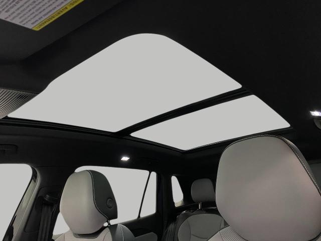 2025 Volkswagen Tiguan Vehicle Photo in Appleton, WI 54913