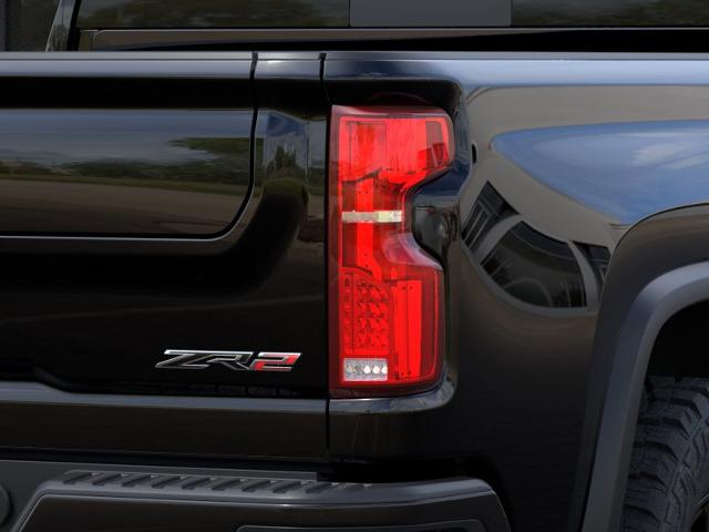 2026 Chevrolet Silverado 2500 HD ZR2 - 10