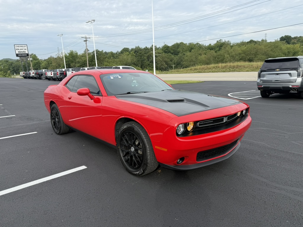 2019 Dodge Challenger SXT AWD - 7