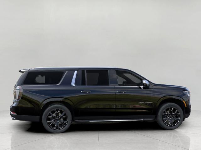 2025 Chevrolet Suburban Vehicle Photo in NEENAH, WI 54956-2243