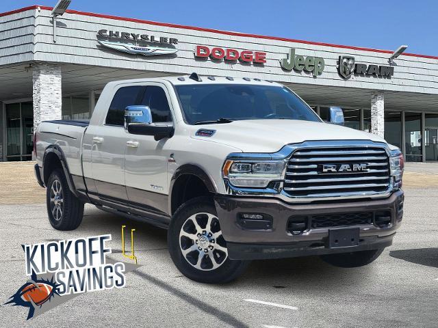 2024 Ram 3500 Vehicle Photo in Ennis, TX 75119-5114