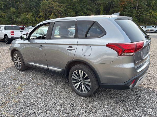 2020 Mitsubishi Outlander Vehicle Photo in Pleasant Hills, PA 15236