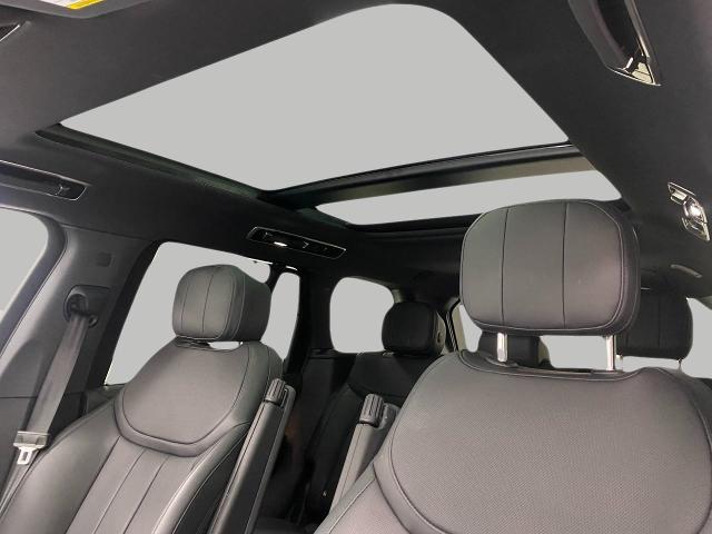 2025 Range Rover Vehicle Photo in Appleton, WI 54913
