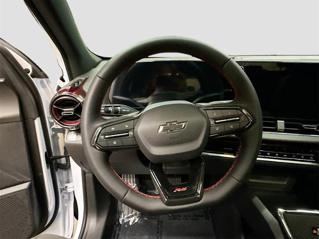 2026 Chevrolet Equinox Vehicle Photo in EVERETT, WA 98203-5662