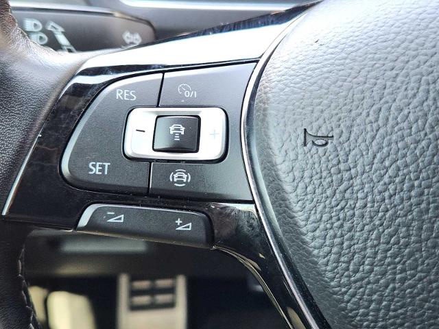 2021 Volkswagen Tiguan Vehicle Photo in DENTON, TX 76210-9321