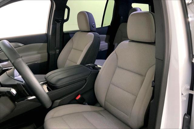 2024 Chevrolet Traverse Vehicle Photo in KANSAS CITY, MO 64114-4502