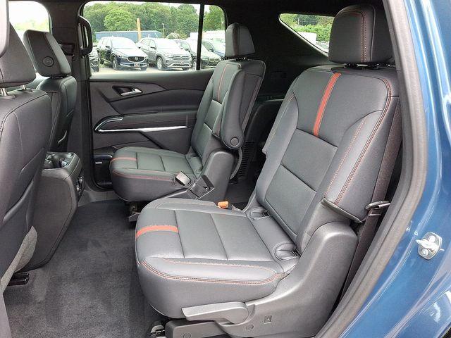 2024 Chevrolet Traverse Vehicle Photo in DANBURY, CT 06810-5034