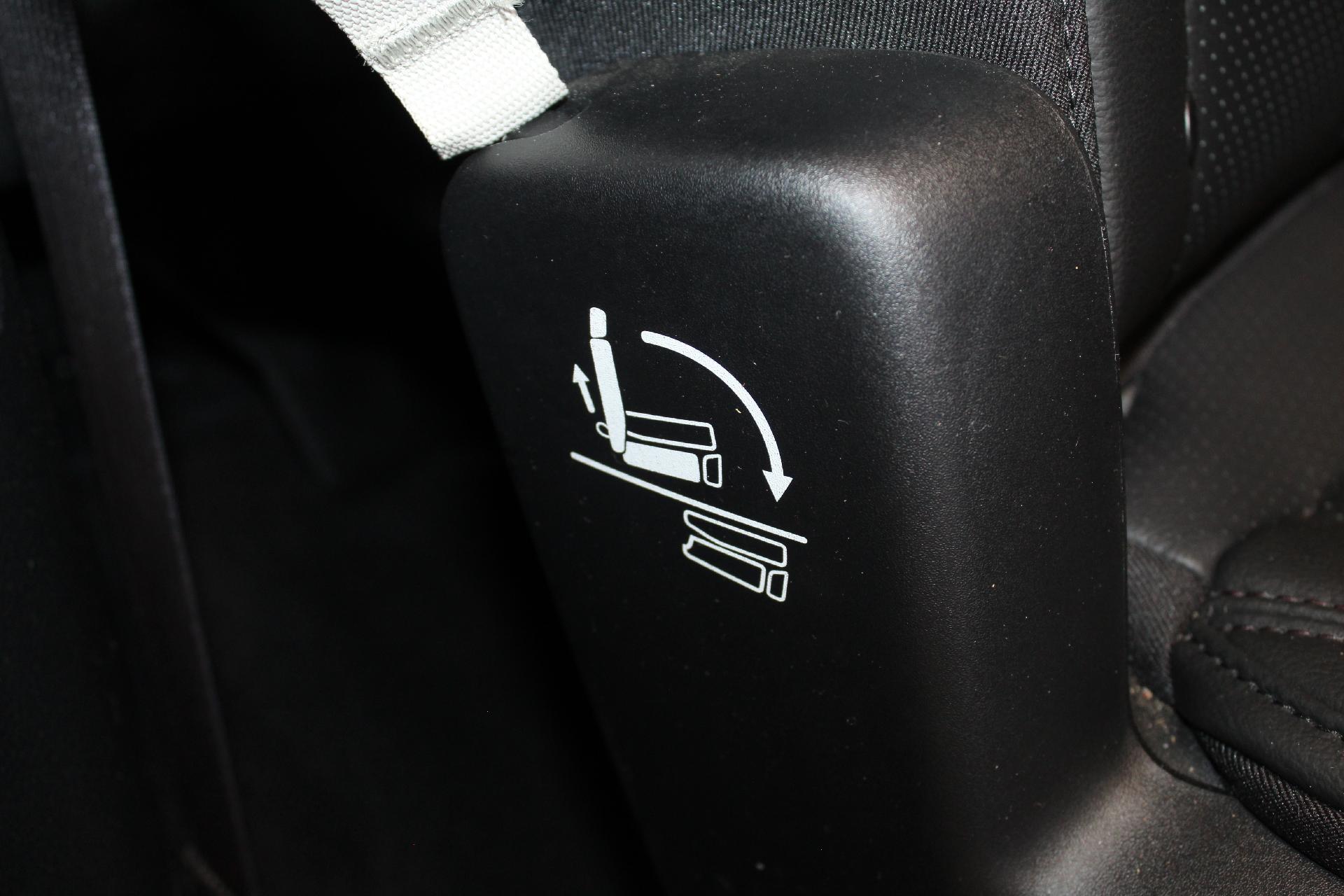 2020 Chrysler Pacifica Vehicle Photo in NORTHAMPTON, MA 01060-1120