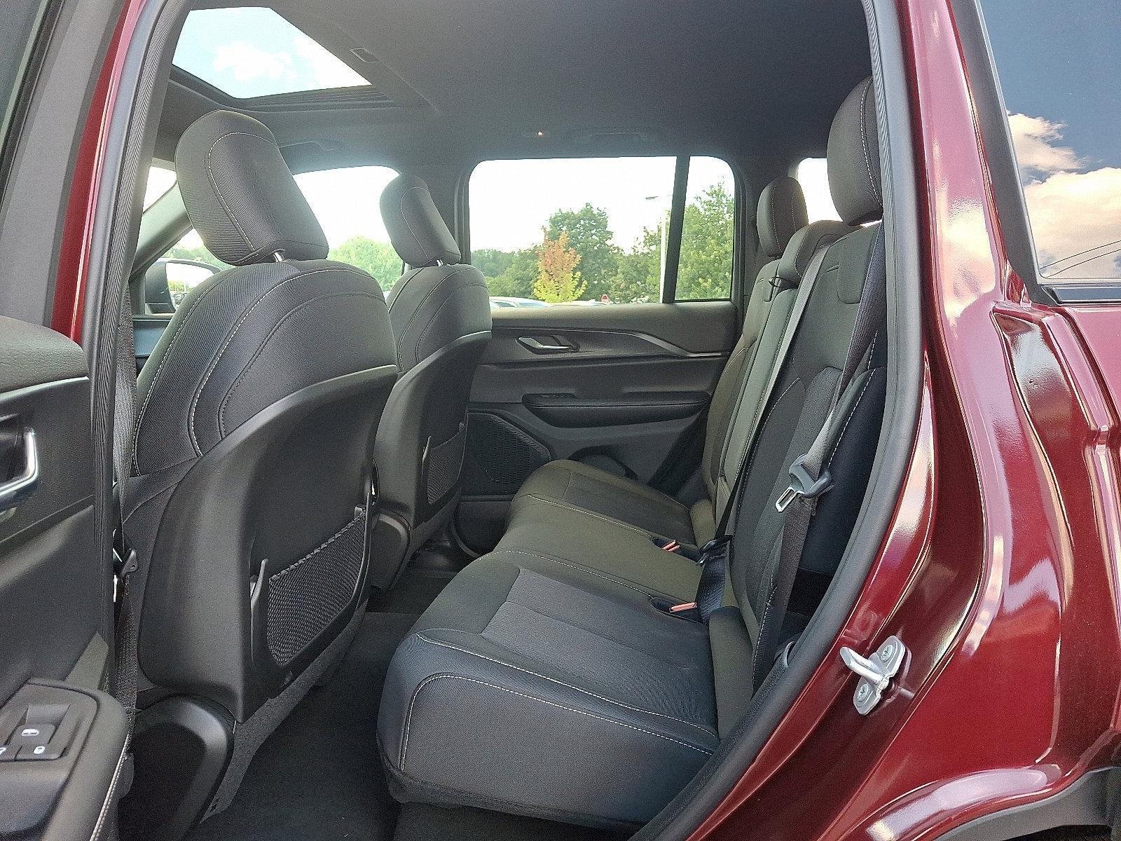 2024 Jeep Grand Cherokee Vehicle Photo in Harrisburg, PA 17111