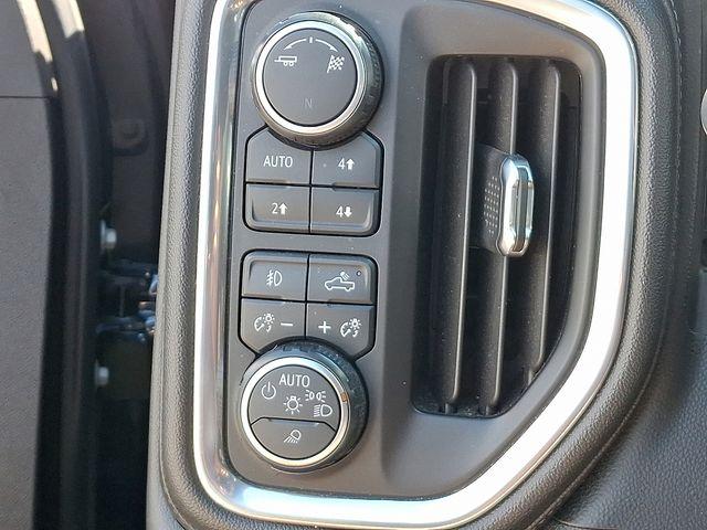 2019 Chevrolet Silverado 1500 Vehicle Photo in DANBURY, CT 06810-5034