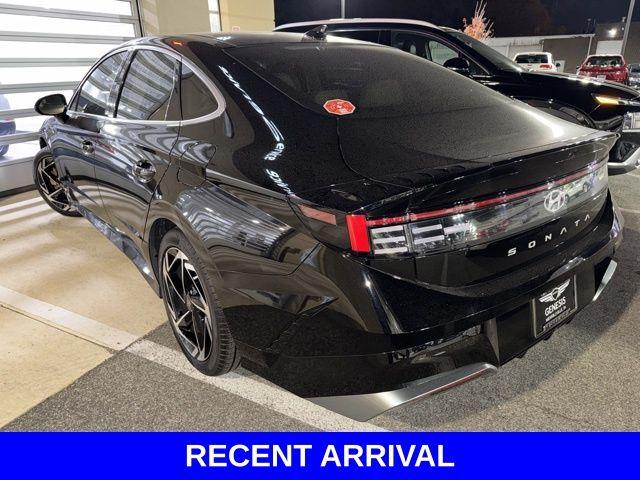 2024 Hyundai SONATA Vehicle Photo in Merrillville, IN 46410