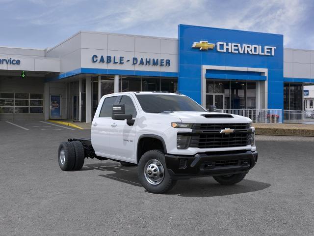 2026 Chevrolet Silverado 3500 HD CC Vehicle Photo in INDEPENDENCE, MO 64055-1314