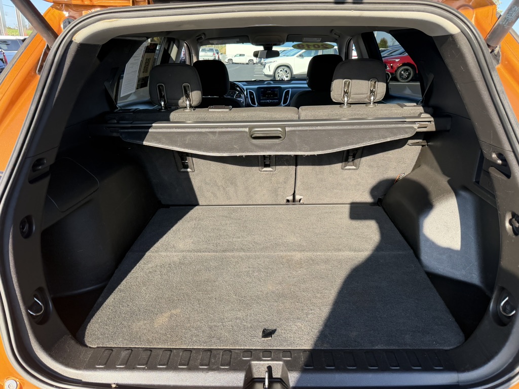 2019 Chevrolet Equinox photo 13 of 36
