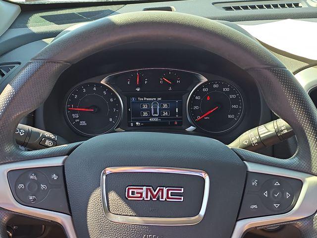 2023 GMC Terrain Vehicle Photo in Pleasant Hills, PA 15236