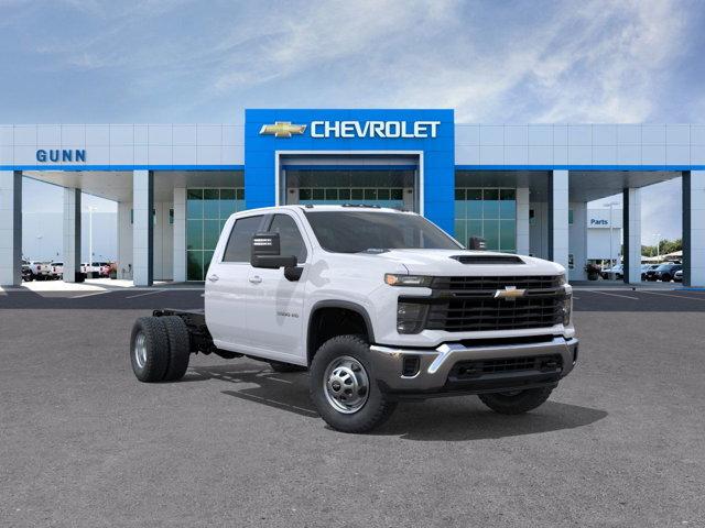 2025 Chevrolet Silverado 3500 HD CC Vehicle Photo in SELMA, TX 78154-1460
