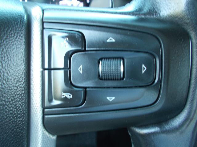 2024 GMC Sierra 1500 Vehicle Photo in LOWELL, MA 01852-4336