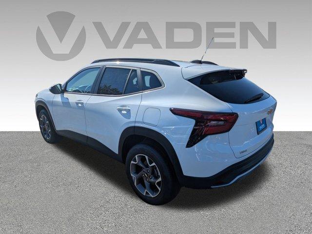 2025 Chevrolet Trax Vehicle Photo in BRUNSWICK, GA 31525-1881