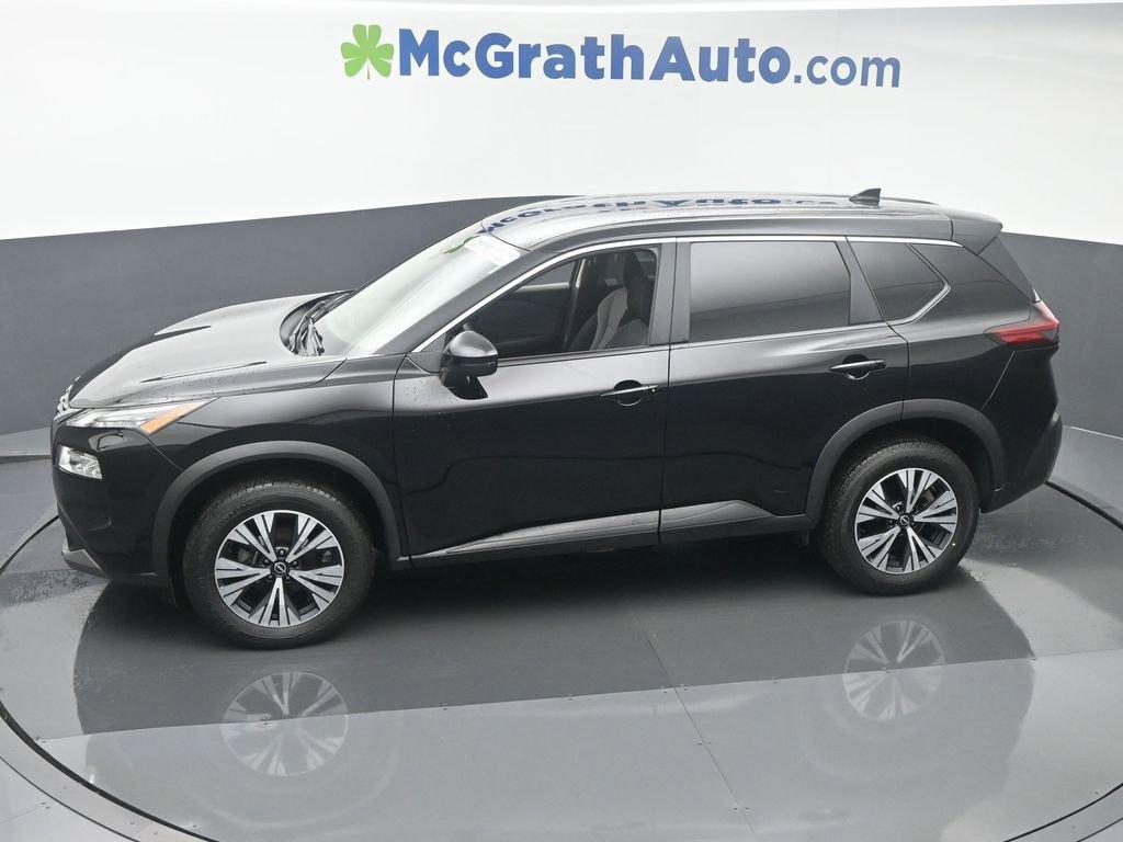 2022 Nissan Rogue Vehicle Photo in Cedar Rapids, IA 52402
