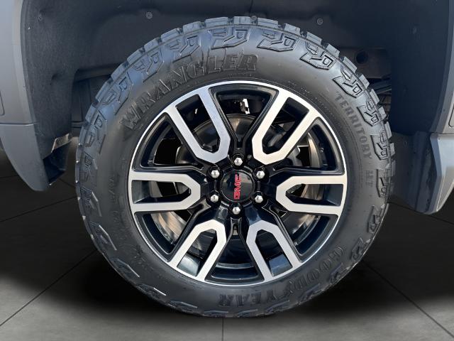 2023 GMC Sierra 1500 Vehicle Photo in MANITOWOC, WI 54220-5838