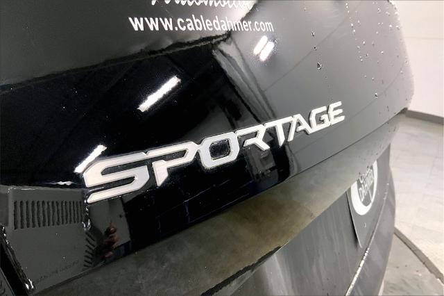 2024 Kia Sportage Vehicle Photo in Lees Summit, MO 64086