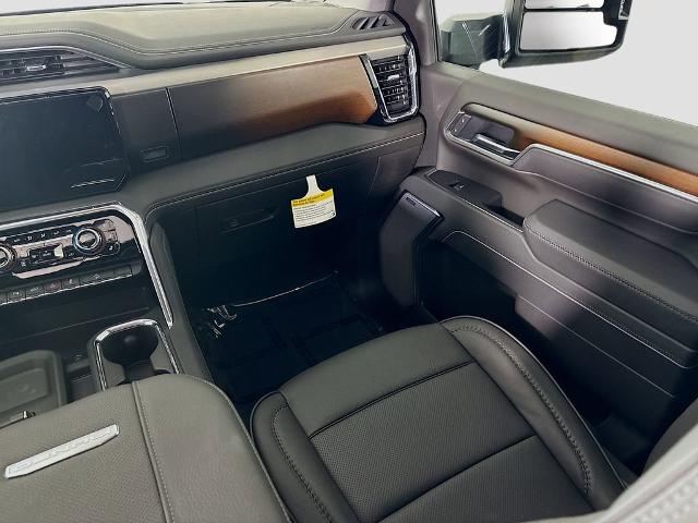 2025 GMC Sierra 3500 HD Vehicle Photo in PUYALLUP, WA 98371-4149