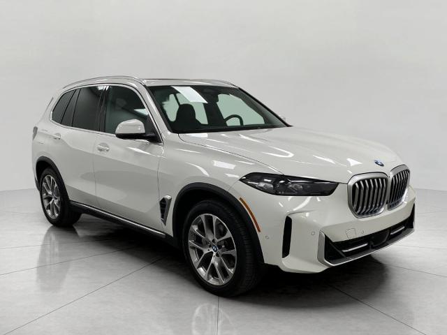 2024 BMW X5 xDrive40i Vehicle Photo in Neenah, WI 54956