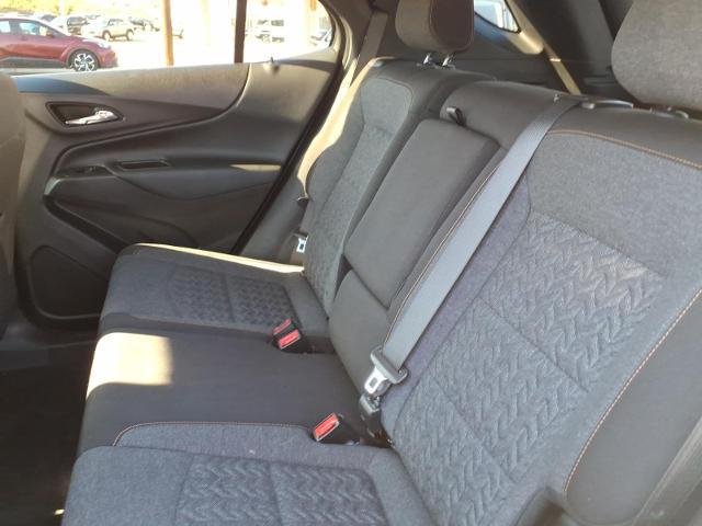2024 Chevrolet Equinox photo 10 of 51