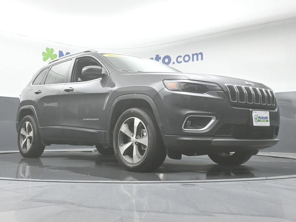 2021 Jeep Cherokee Vehicle Photo in Cedar Rapids, IA 52402