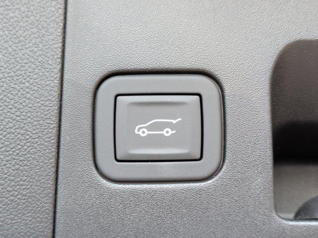 2025 Cadillac XT5 Vehicle Photo in BRUNSWICK, GA 31525-1881